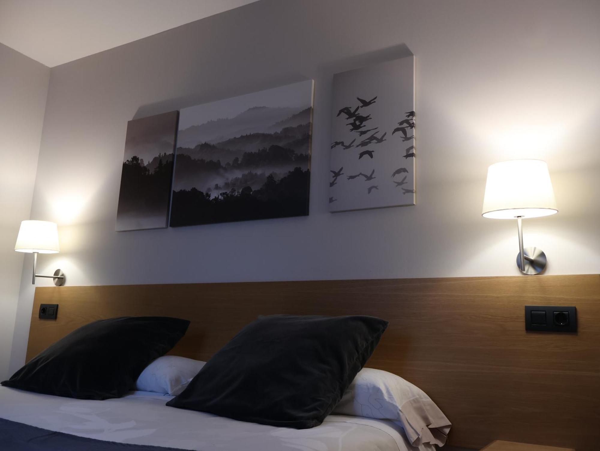 אנדורה לה ולה Aparthotel El Serch מראה חיצוני תמונה